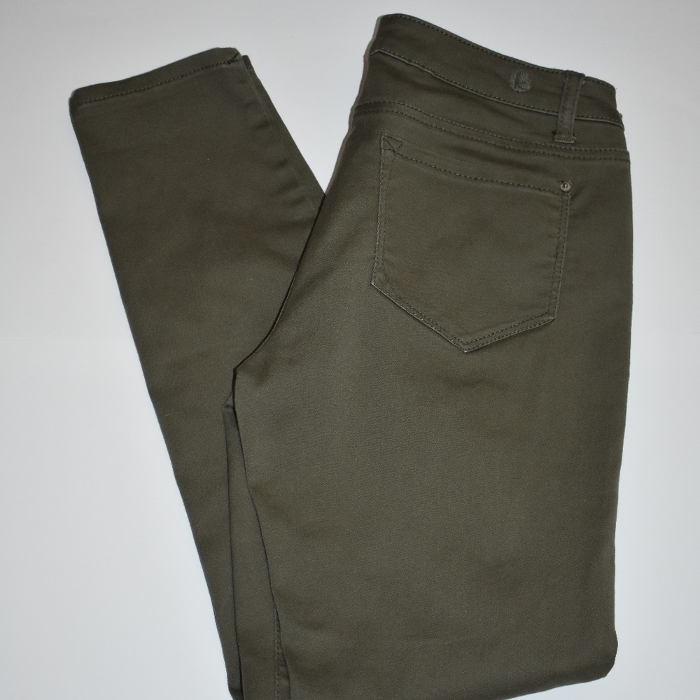 Kensie Knockout Skinny Jeans - Size 8/29